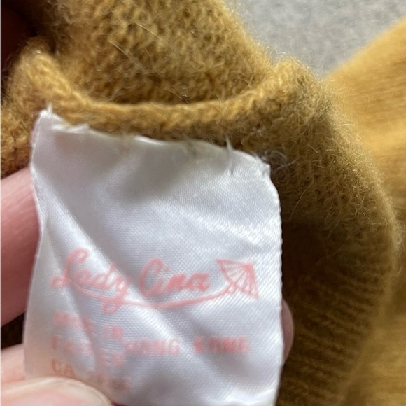 Vintage Lady Cina Mustard Cropped Sweater - Picture 9 of 14